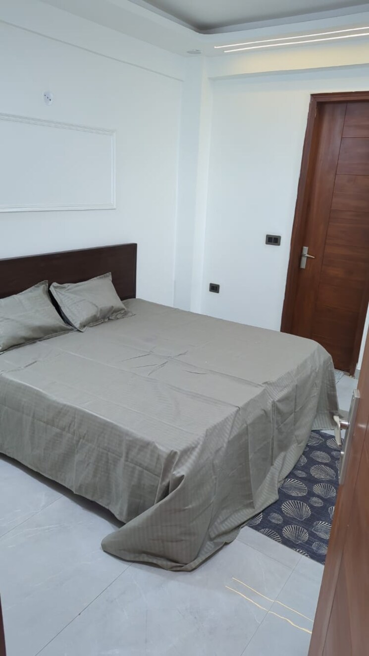 Cover Image, rwa-apartments-sector-12 1.5 Bedroom 650 Sq.Ft. Builder Floor In Sector 12 Noida 9726971