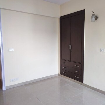 Room in 2 BHK Apartment at Eros Wembley Estate, Sector 50 – for Rent