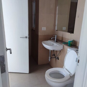 Bathroom in 2 BHK Apartment at Emaar Emerald Estate, Sector 65 – for Rent