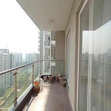 Building Lobby in 3.5 BHK Apartment at Smart World Gems, Sector 89 – for Rent