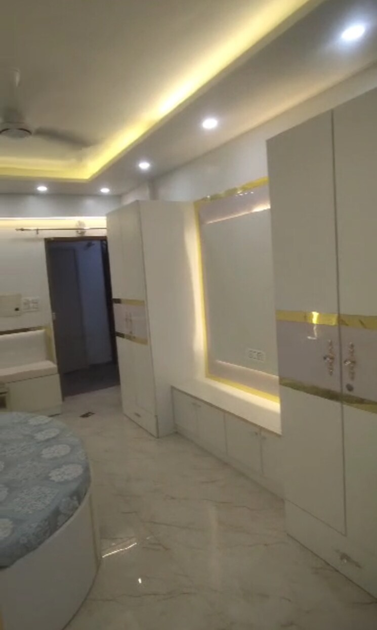 Kitchen, moti nagar 1 Bedroom 450 Sq.Ft. Builder Floor In Moti Nagar Delhi 9727114