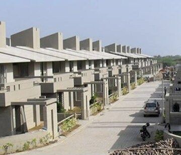 3.5 BHK Independent House – Exterior View View at Dumas - for Rent