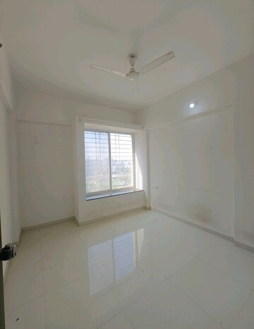 Bedroom in 2 BHK Apartment at Dynamic Grandeur, Undri – for Rent