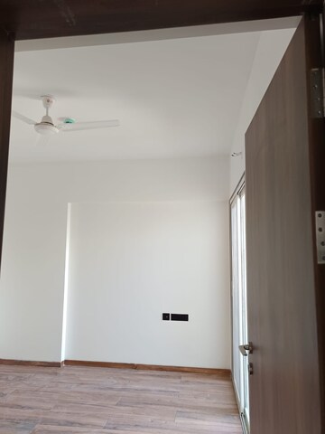Room in 2 BHK Apartment at Krishna Amarillo, Hinjewadi – for Rent