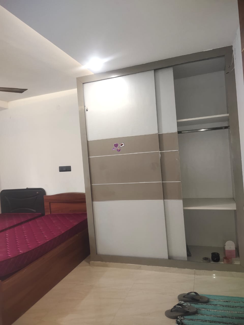 Room in 1 RK Builder Floor at Sushant Lok I – for Rent