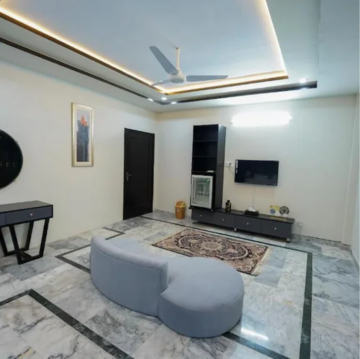 Bedroom in 1 BHK Apartment at Pushpak Nagar – for Sale