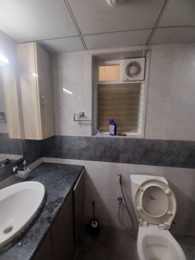 Bathroom, casagrand-lorenza 2 Bedroom 1070 Sq.Ft. Apartment In Kogilu Bangalore 9727179