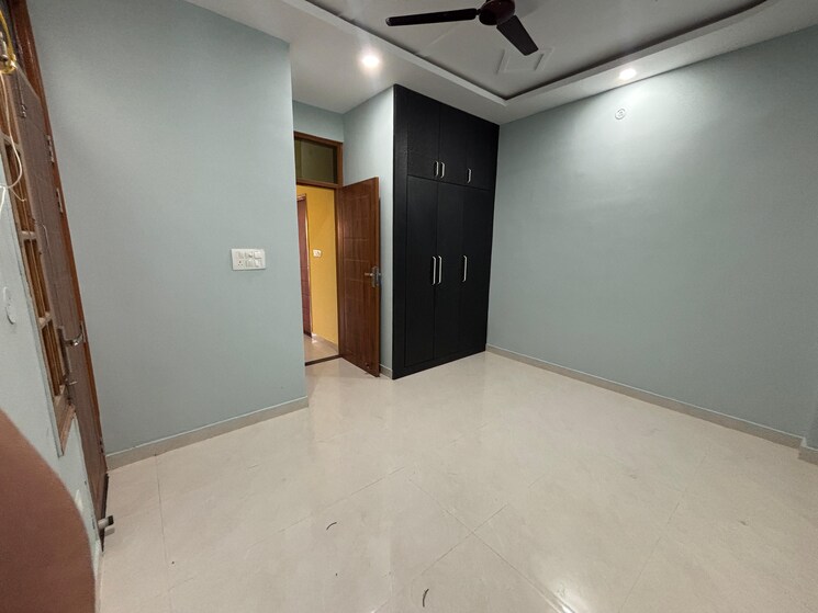 Room, gomti nagar 2 Bedroom 1250 Sq.Ft. Builder Floor In Gomti Nagar Lucknow 9727198