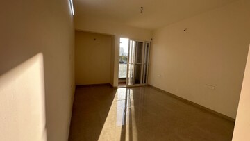 Room in 3 BHK Apartment at Eka Elitas, Kothrud – for Rent