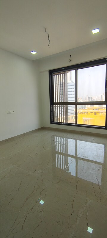 Room in 2 BHK Apartment at Neminath Nemi Bhavan, Goregaon West – for Rent