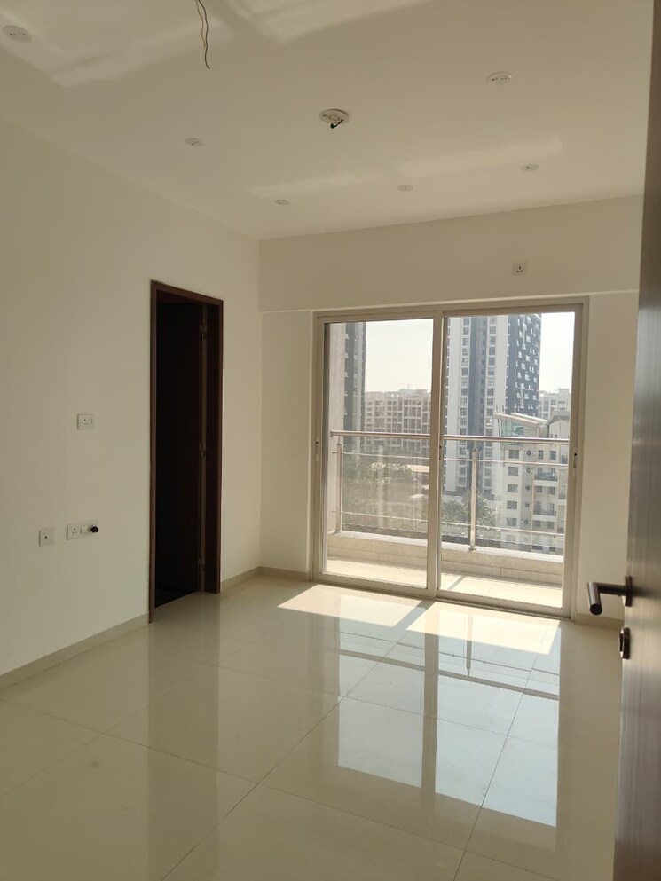 Room, millennium-emirus 3 Bedroom 1180 Sq.Ft. Apartment In Wakad Pune 9727239