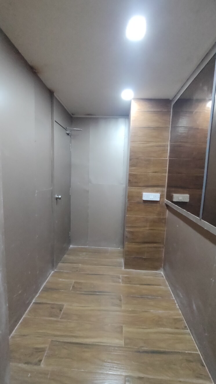 Team Area, vashi sector 12 Commercial Shop 1500 Sq.Ft. In Vashi Sector 12 Navi Mumbai 9727268