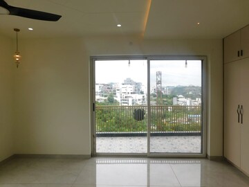 Room in 3 BHK Builder Floor at Jubilee Hills – for Sale