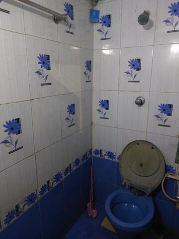 Attached Bathroom in 1 BHK Independent House at Noble Nagar Tenament – for Rent