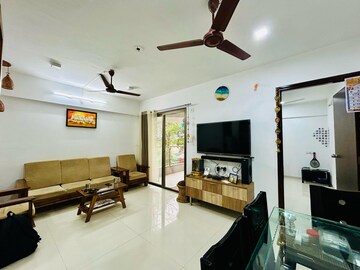 Master Bedroom in 2.5 BHK Apartment at Jhala Rajyog Annexe, Sinhagad Road – for Sale