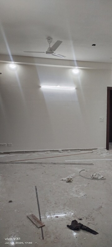 3 BHK Apartment For Rent in Mahagun Mywoods, Sector 16c Greater Noida