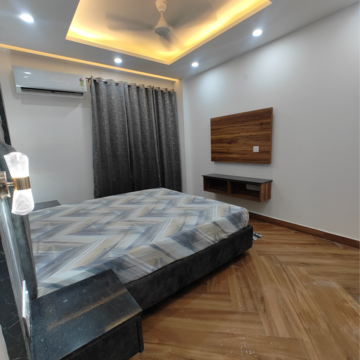 Bedroom in 3 BHK Builder Floor at AS Tower, Sector 45 – for Rent