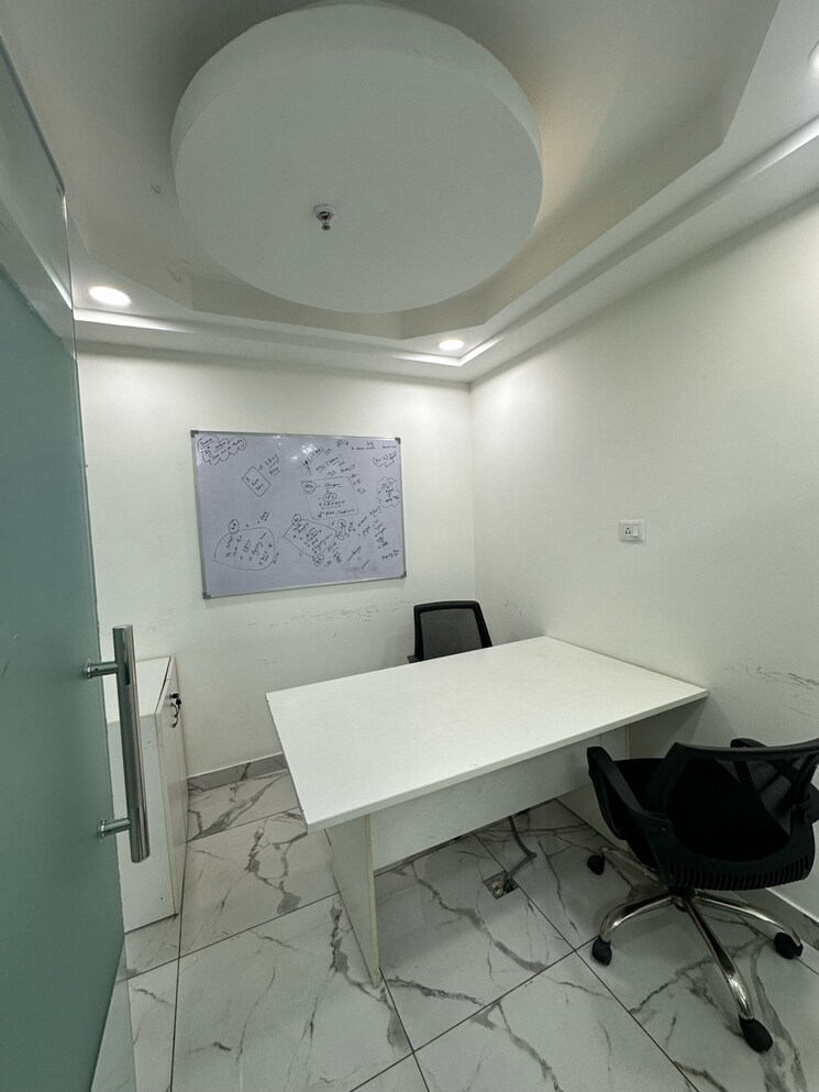 Team Area, spaze-platinum-tower Commercial Office Space 1000 Sq.Ft. In Tikri Gurgaon 9727302