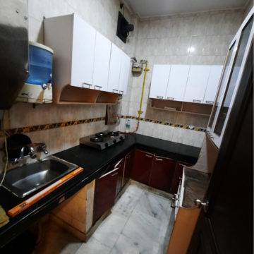 Kitchen in 2 BHK Builder Floor at Malviya Nagar – for Rent