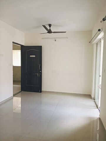 Room in 1 RK Apartment at Kumar Kul Utsav, Kondhwa Budruk – for Rent