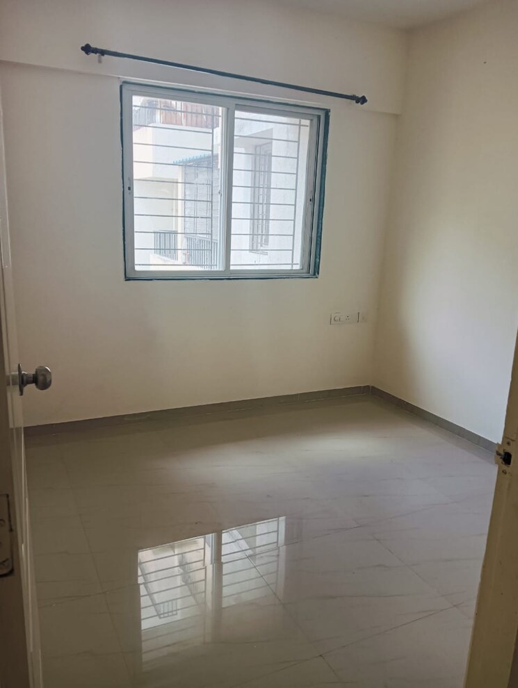 Room, kumar-kul-utsav 1 RK 450 Sq.Ft. Apartment In Kondhwa Budruk Pune 9727370