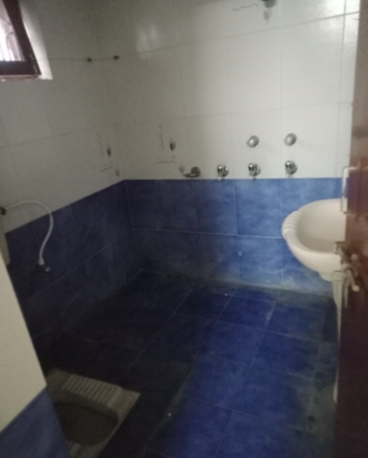 Bathroom, aliganj 1 Bedroom 1820 Sq.Ft. Villa In Aliganj Lucknow 9727414