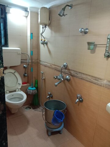 Bathroom in 1 RK Apartment at Andheri East – for Rent