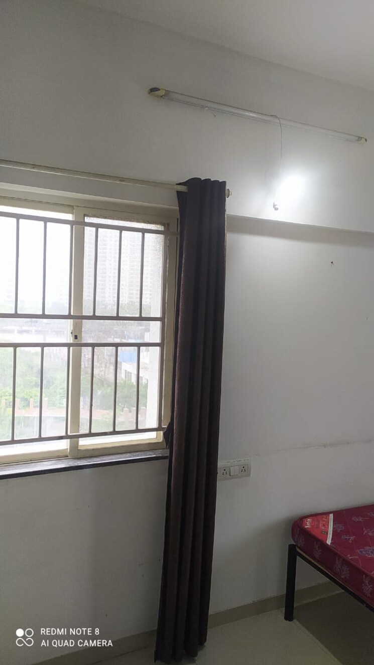 Room, hinjewadi 2 Bedroom 950 Sq.Ft. Apartment In Hinjewadi Pune 9727421