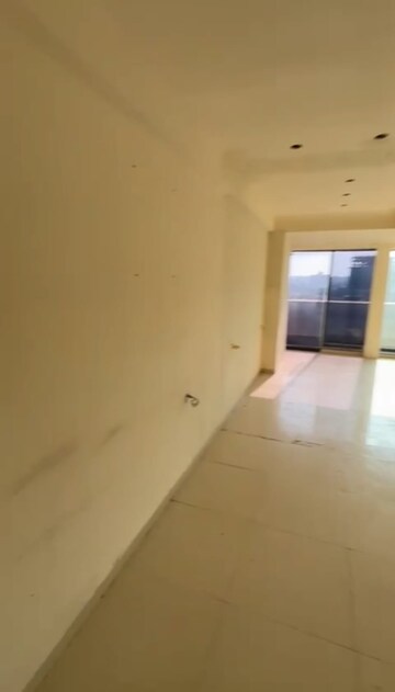 Room in  Office Space at Sola – for Rent