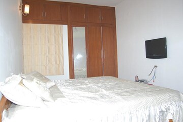 Bedroom in 1 BHK Apartment at Vasant Vihar – for Rent