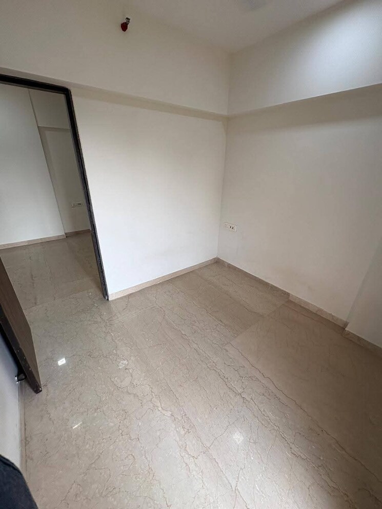 Room, platinum-prive 2 Bedroom 450 Sq.Ft. Apartment In Andheri West Mumbai 9727482