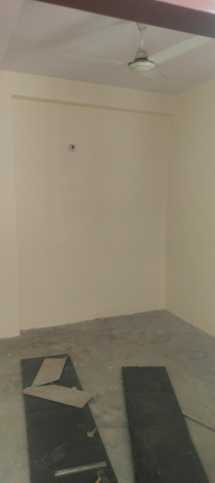 Room, maidan garhi 2 Bedroom 900 Sq.Ft. Builder Floor In Maidan Garhi Delhi 9727525