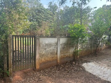  Plot – Exterior View View at Velappaya - for Sale