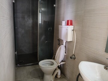 Bathroom in 3 BHK Apartment at Lokhandwala Whispering Palms XXclusives, Kandivali East – for Rent