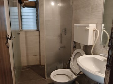 Bathroom in 3 BHK Apartment at Lokhandwala Whispering Palms XXclusives, Kandivali East – for Rent