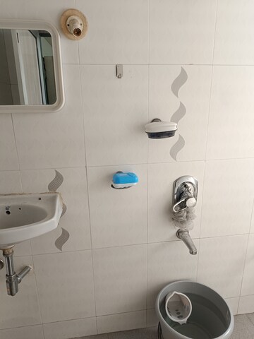  Pg For Rent in Malad West