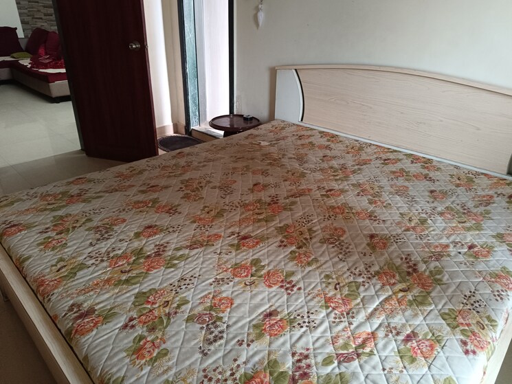 Room, malad west Pg For Girls In Malad West 9727558