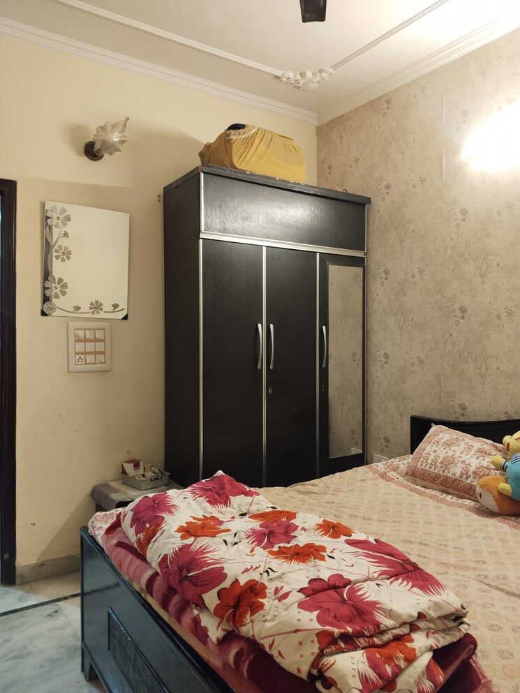 Bedroom, sector 37 3 Bedroom 1800 Sq.Ft. Builder Floor In Sector 37 Faridabad 9727609