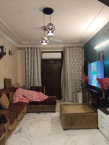 Living Room in 3 BHK Builder Floor at Sector 37 – for Rent