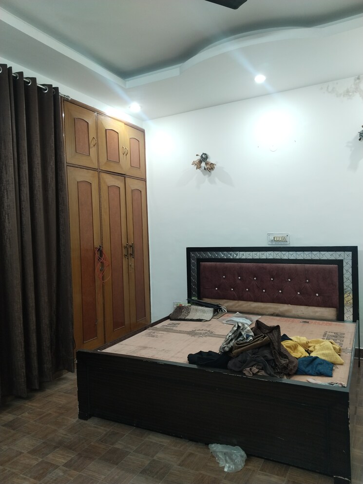 Bedroom, sector 35 3 Bedroom 3150 Sq.Ft. Builder Floor In Sector 35 Faridabad 9727639