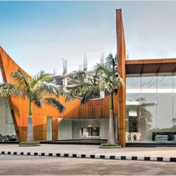  Office Space – Exterior View View at Andheri West - for Rent