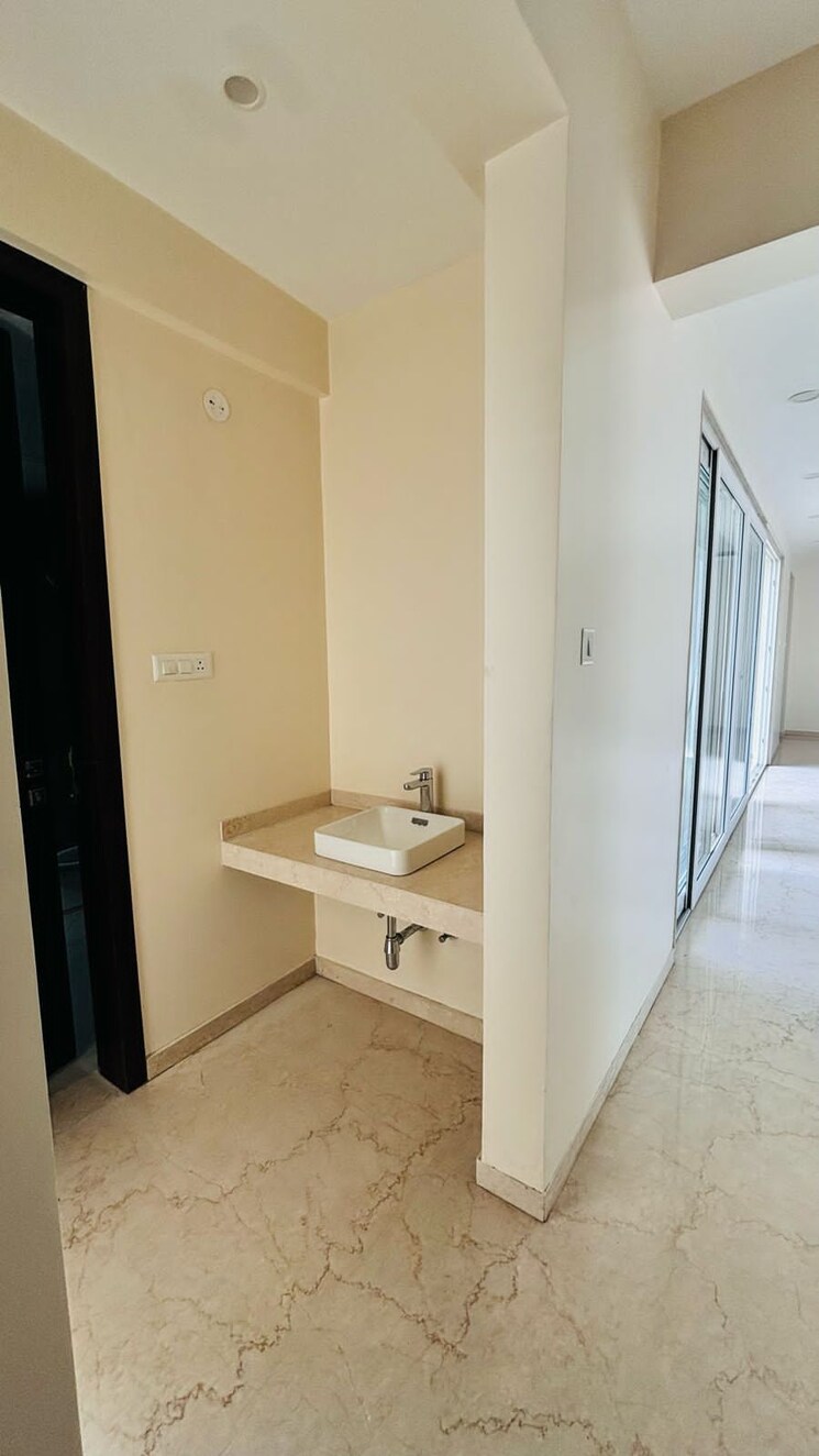 Bathroom, supreme-amadore 4 Bedroom 2450 Sq.Ft. Apartment In Baner Pune 9727640
