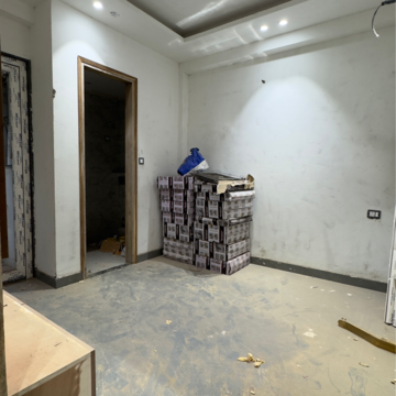 Bedroom in 3 BHK Builder Floor at Chattarpur – for Sale