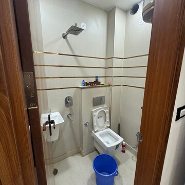 Bathroom in 1 BHK Builder Floor at Mansa Ram Park – for Rent