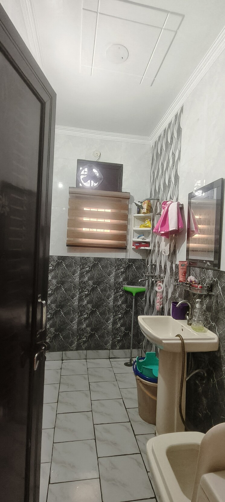 Bathroom, rama park 2 Bedroom 900 Sq.Ft. Builder Floor In Rama Park Delhi 9727762
