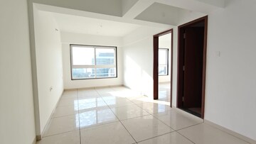 Room in 1 BHK Apartment at Kanchan Osian One and Only, Koregaon Park – for Rent