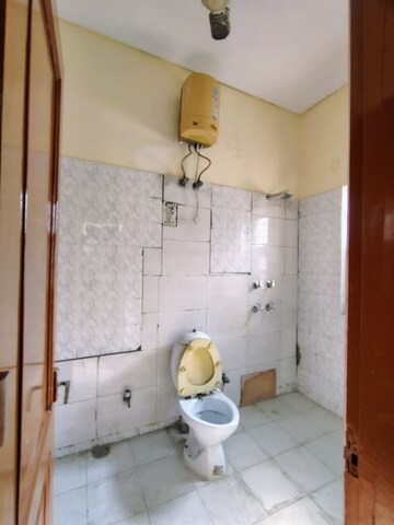 Bathroom in 3 BHK Builder Floor at Palam Vihar – for Rent