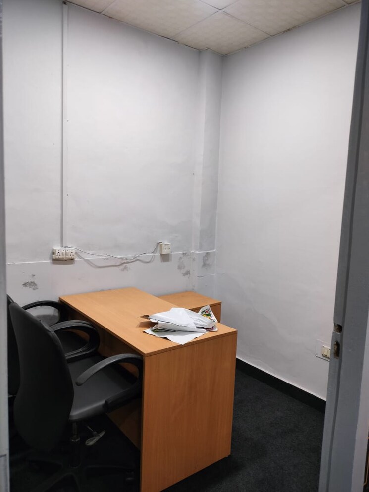 Team Area, sector 3 Commercial Office Space 550 Sq.Ft. In Sector 3 Noida 9727753