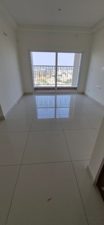 Room in 2 BHK Apartment at Eden Park At The Prestige City, Sarjapur Road – for Rent