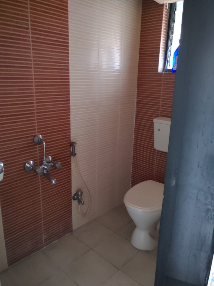 Bathroom, madhuvishwa-chs 1 Bedroom 560 Sq.Ft. Apartment In Bavdhan Pune 9727799
